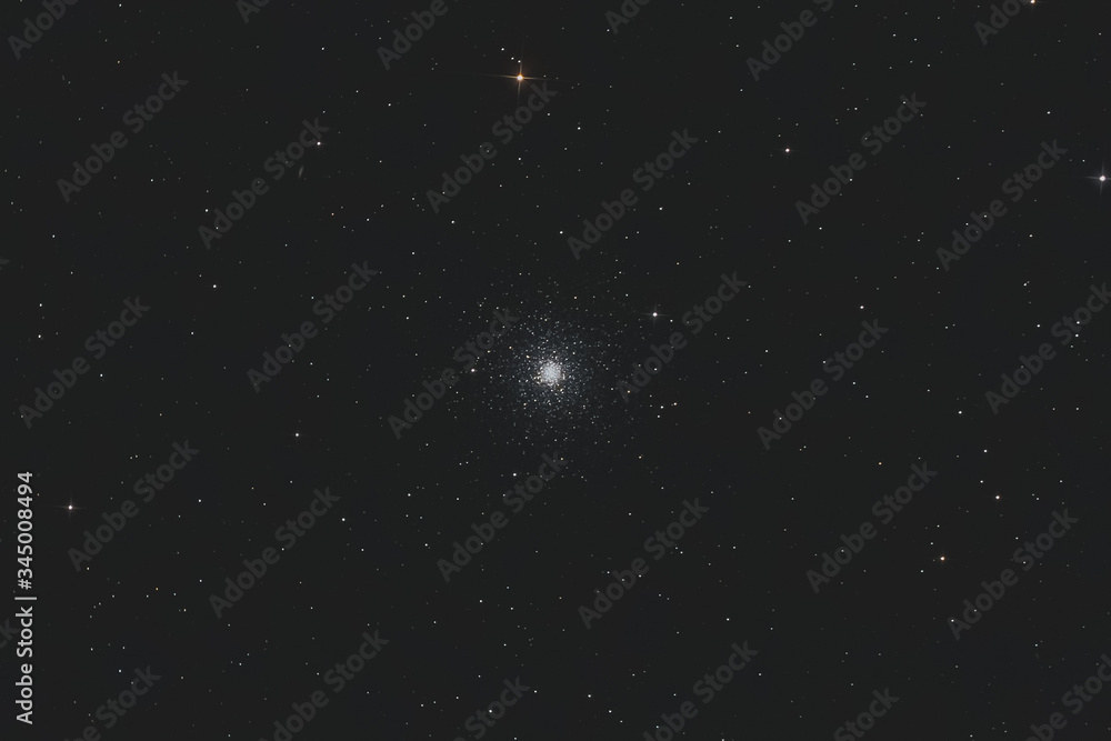 Obraz premium M3 りょうけん座 球状星団