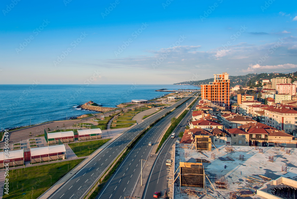 Obraz premium TRABZON, TURKEY - SEPTEMBER 24, 2009: City View, Buildings, Coastal Road, Black Sea. Of District