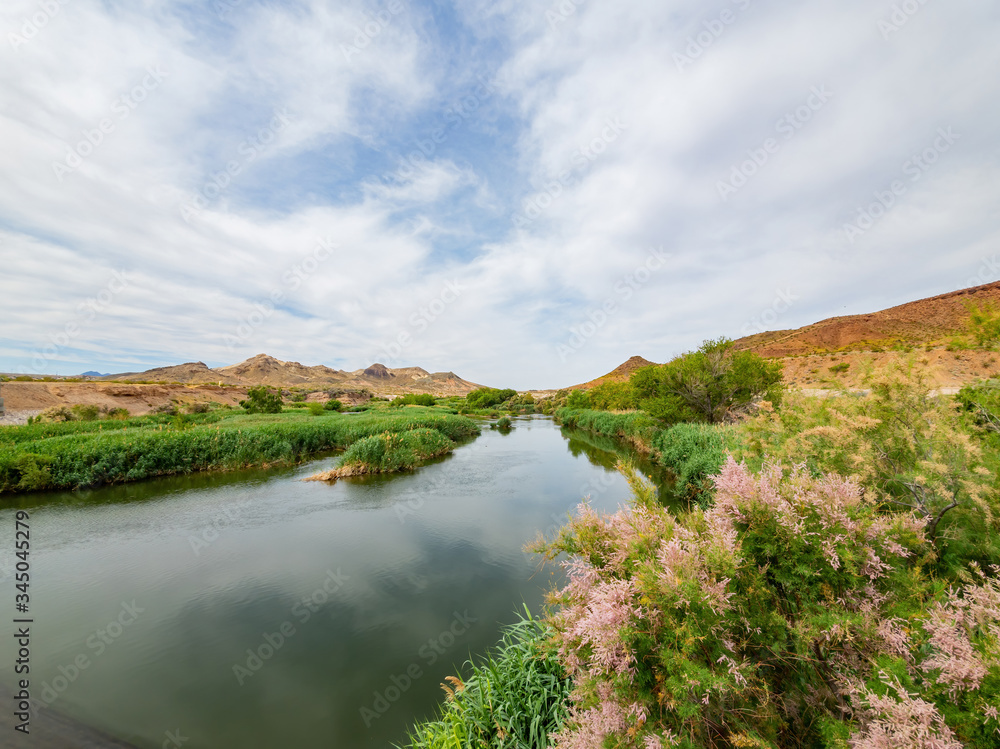 Beautiful river landscape of the Las Vegas Wash trail