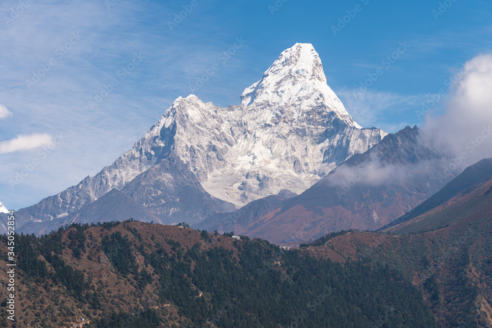 Ama Dablam mountain peak, most famous peak in Everest base camp trekking route, Himalaya mountain range in Nepal