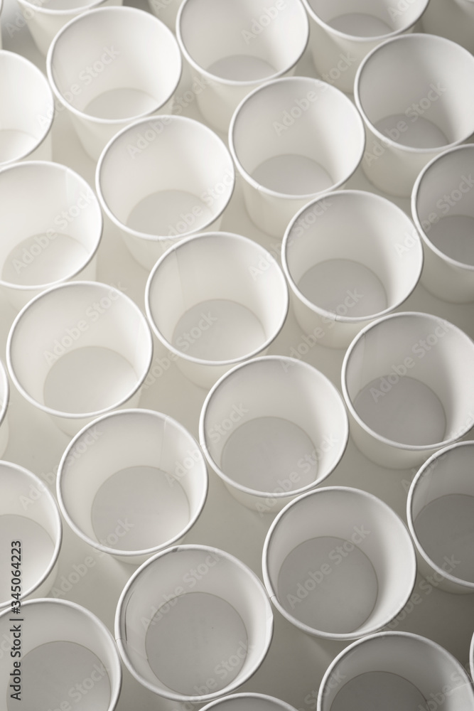 Disposable paper cups