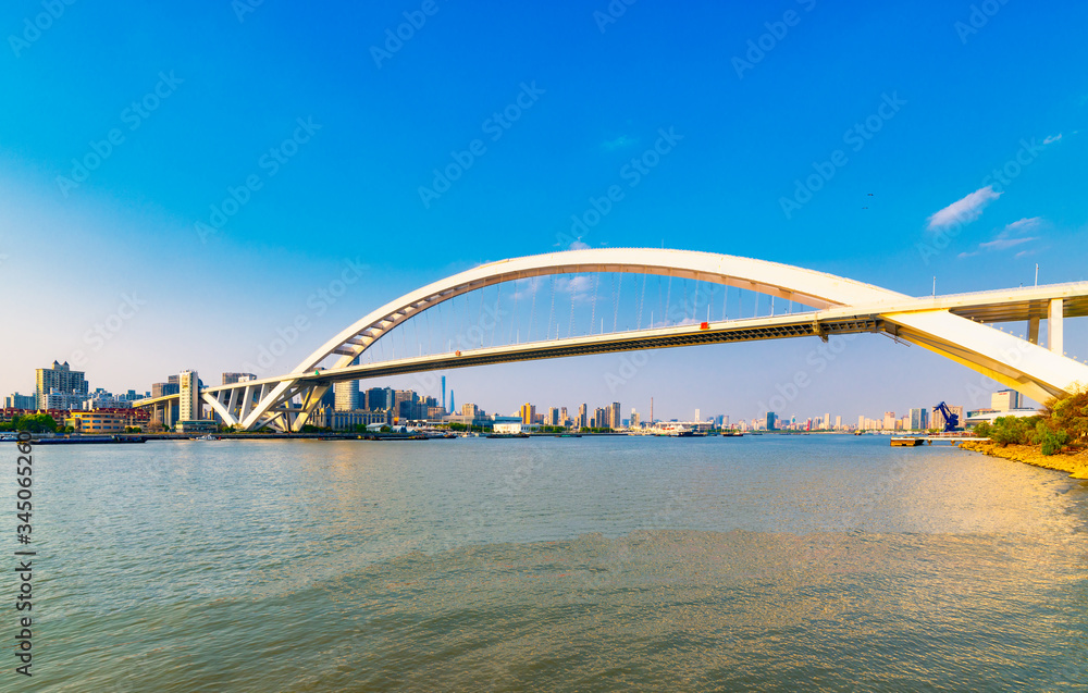 Lupu Bridge, Huangpu River, Shanghai, China Lupu Bridge, Huangpu River, Shanghai, China