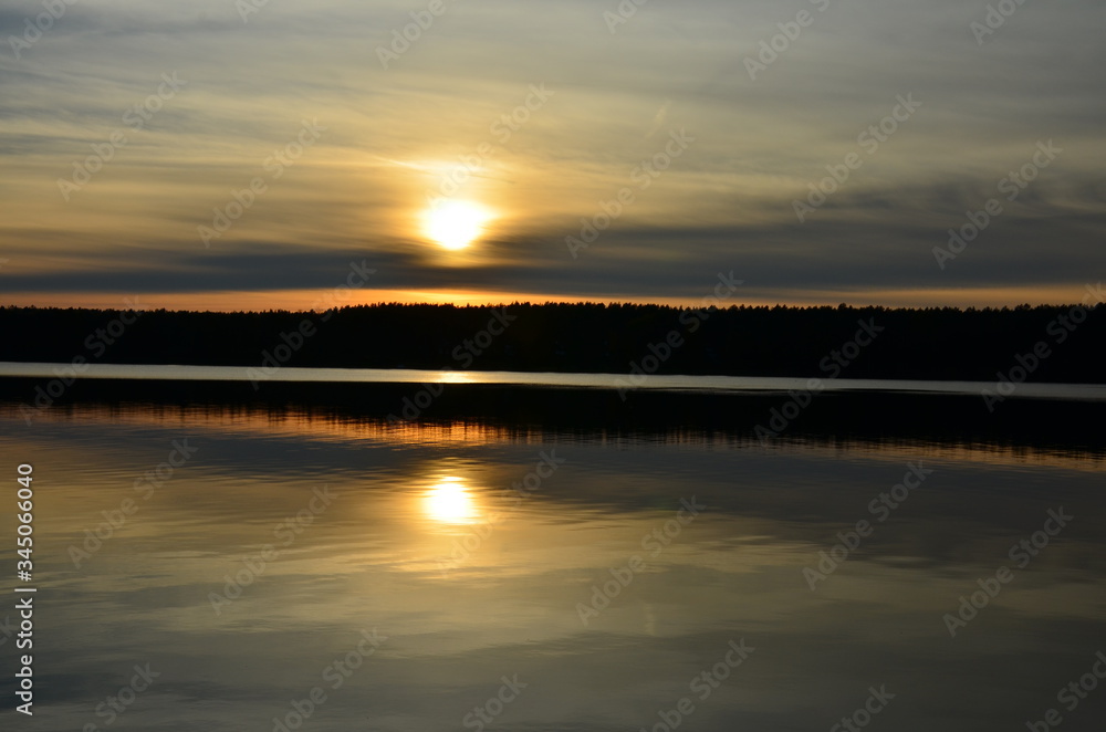 żaglówka jesień jezioro zachód słońca