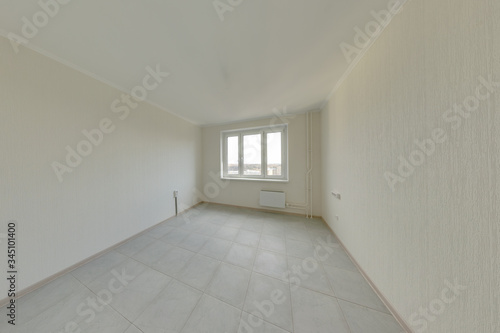 new apartment for sale. empty flat © liiset