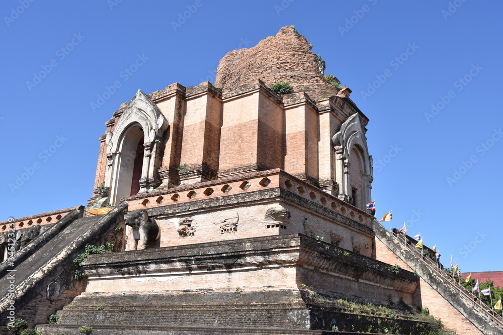 Wat Chedi Luang Main Stupa, Full Shot, Chiang Mai, Thailand