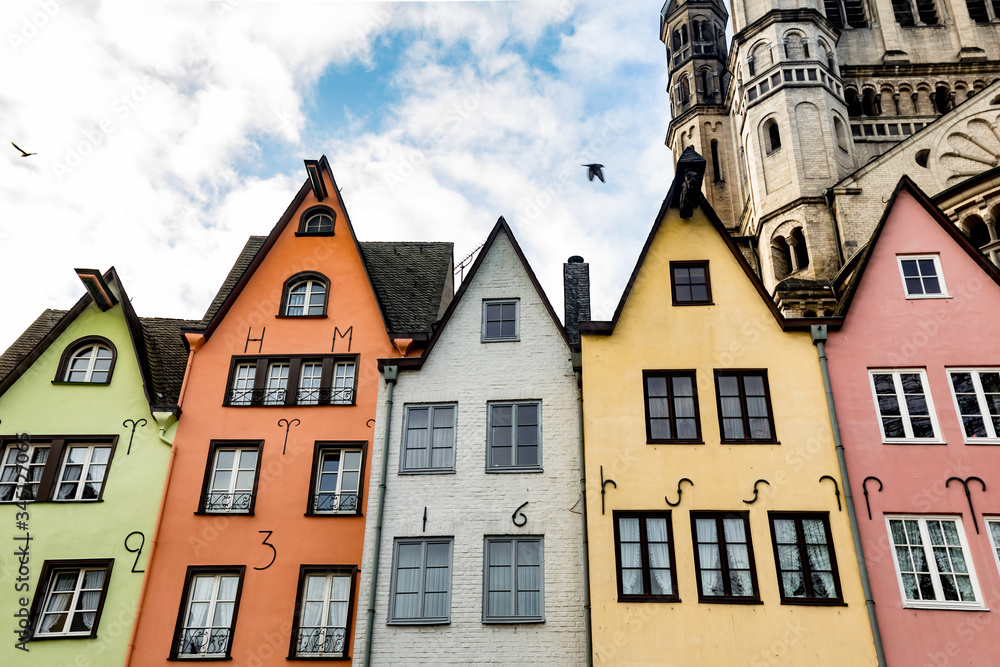 Fototapeta premium old houses in cologne germany