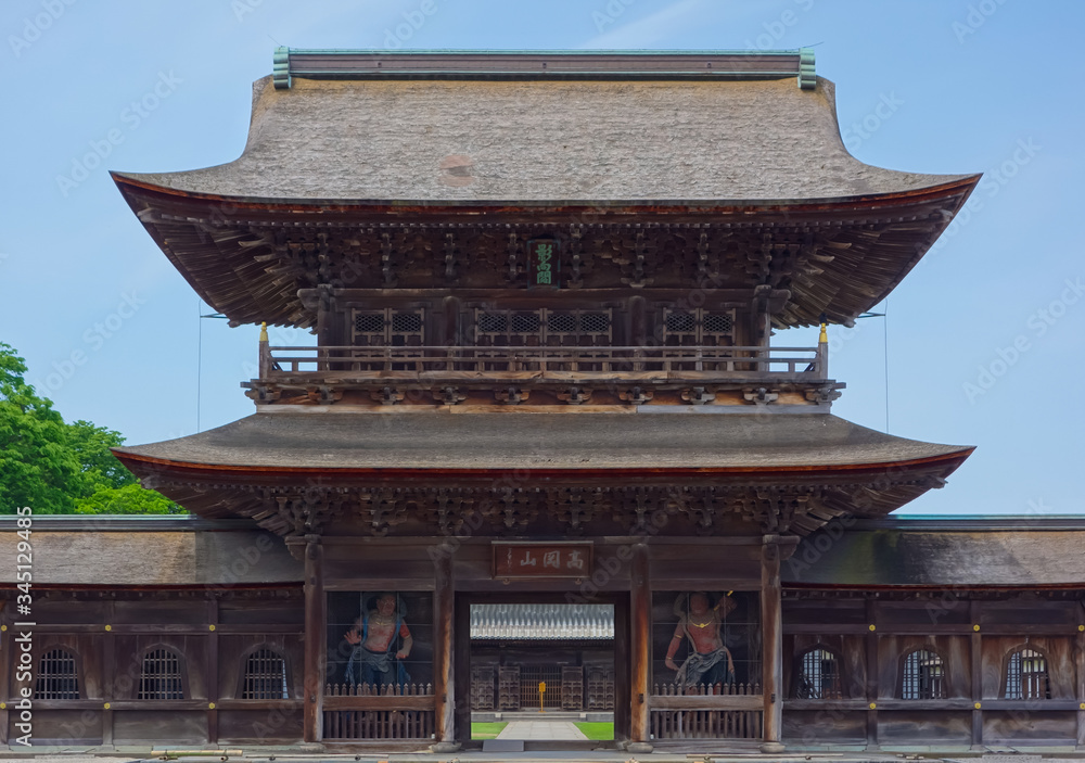 国宝　高岡山瑞龍寺（富山・高岡）