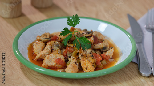 Sauteed chicken with carrots and peas ( Turkish ; Tavuk Sote )