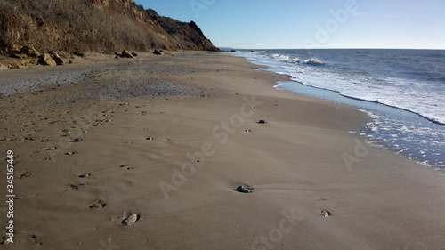 Fototapeta Naklejka Na Ścianę i Meble -  footprints in the sand