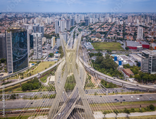 Stall Bridge in Sao Paulo (Ponte Estaiada em São Paulo) © Flavio França