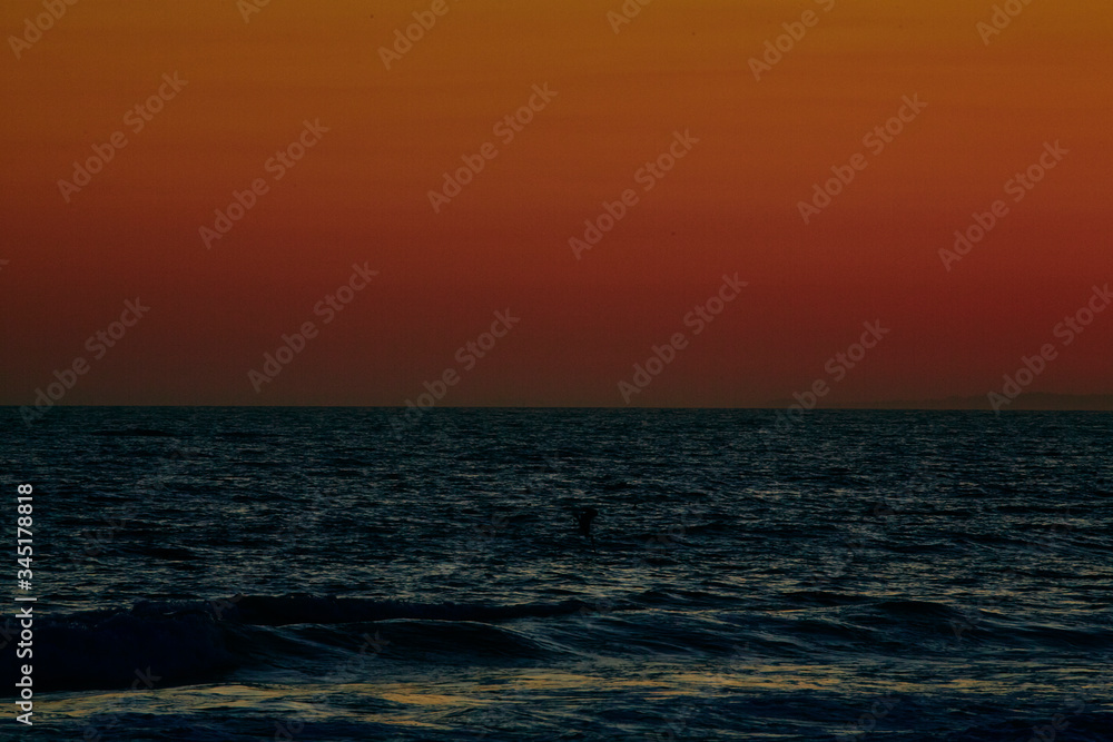 Obraz premium Sunset red ocean