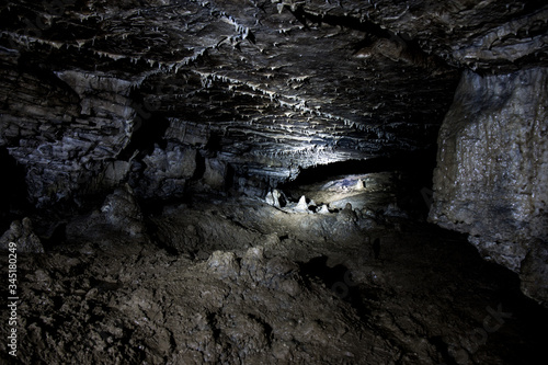 Shkmeri Cave