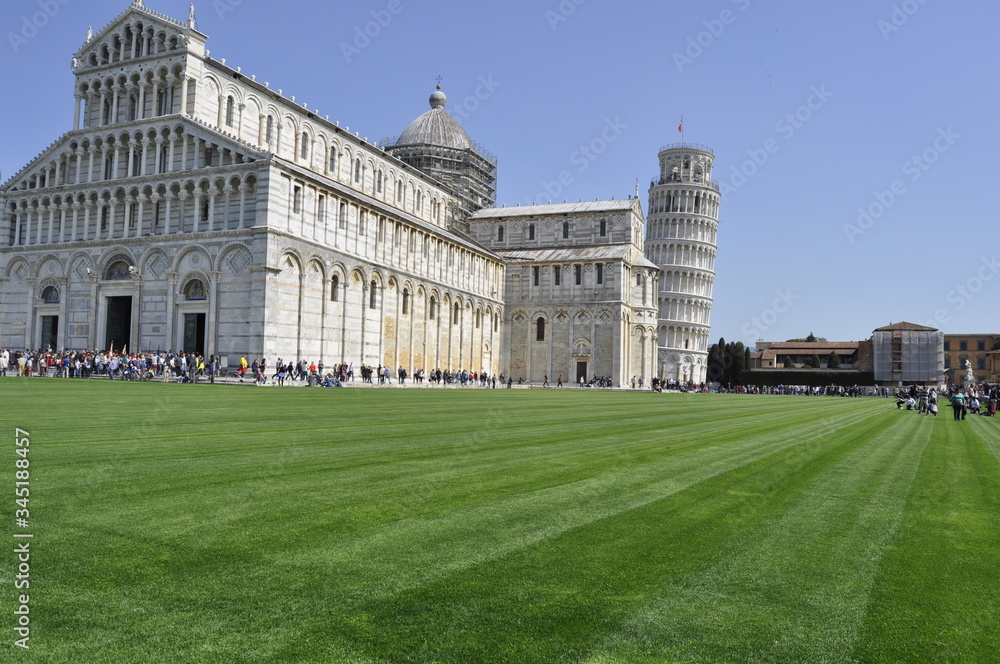 pisa tower from nice and remote angle