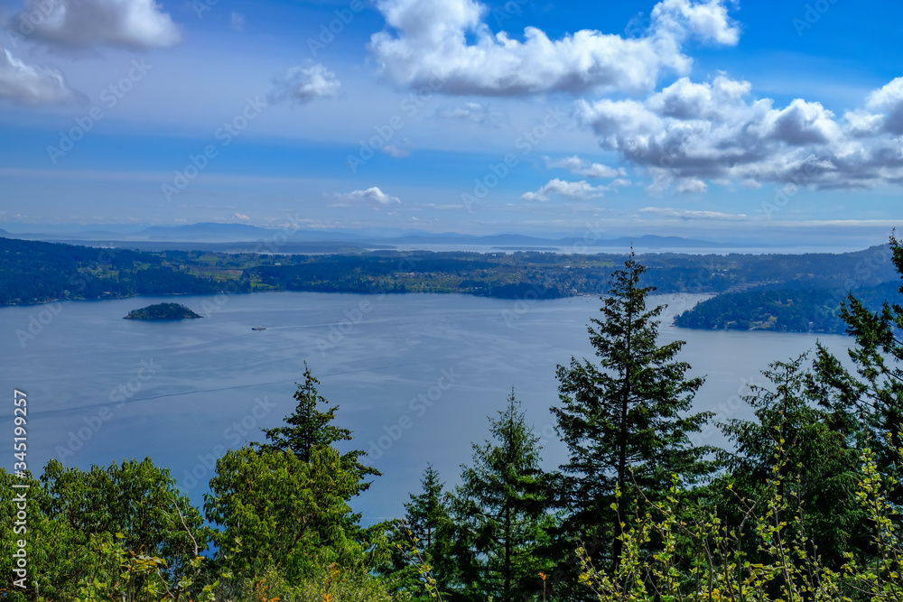 Split Rock Lookout, Cowichan Valley, BC, Canada