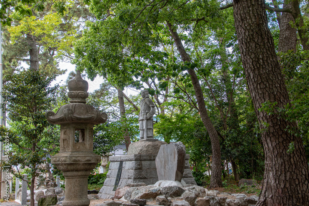 焼津神社石像