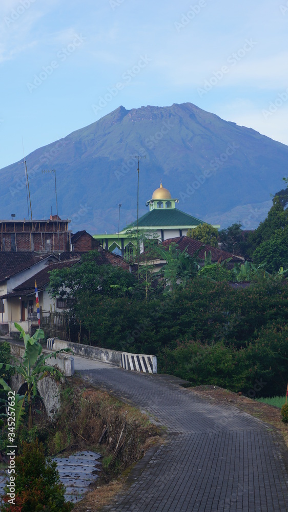 Fototapeta premium mountain village in the mountains in central java, indonesia