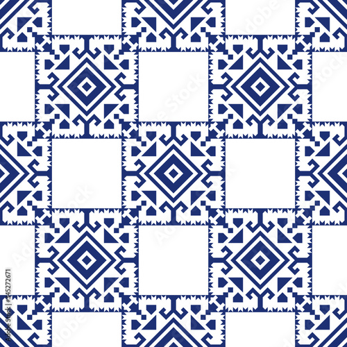 Seamless Decorative pattern with  square end 
triangular pixel mosaic. The ornament. Abstract texture designs can be used for backgrounds, textile, wallpapers, gift wrapping, templates, shawl and tile