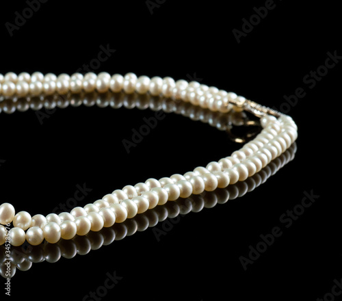close-up macro photo pearl diamond necklace