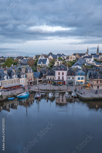 Port de Saint Goustan à Auray, en début de soirée