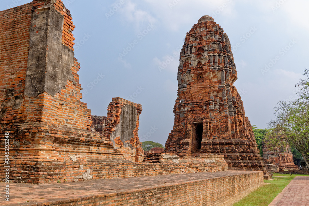 Buddhist temple of Wat Mahathat, Sukhothai - Thailand Buddhist temple of Wat Mahathat, Sukhothai - Thailand