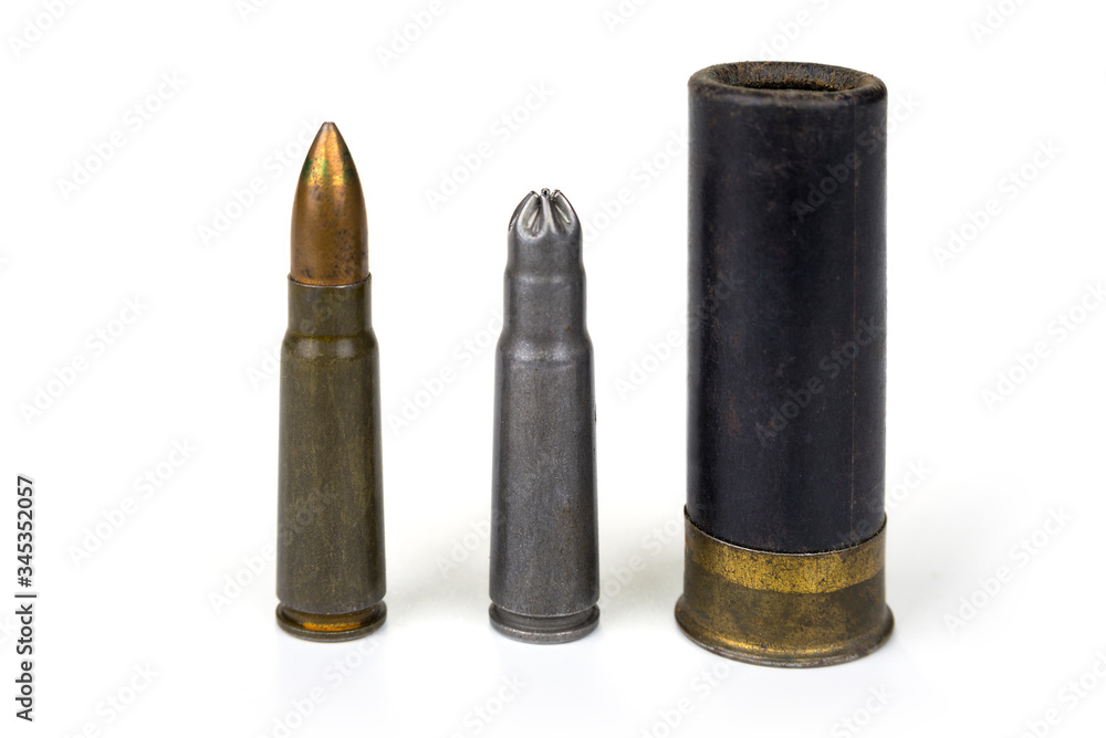 Samle of submachine cartridge gun and rifle ammunition Samle of submachine cartridge gun and rifle ammunition