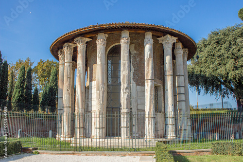 Temple of Vesta (in italian Tempio di Vesta) and Rome Italy