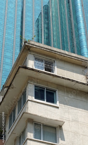 Wallpaper Mural modern building in ho chi minh city Torontodigital.ca