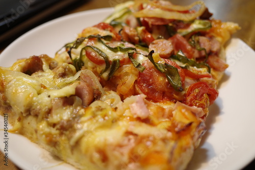 日本の美味しい手作りピザ