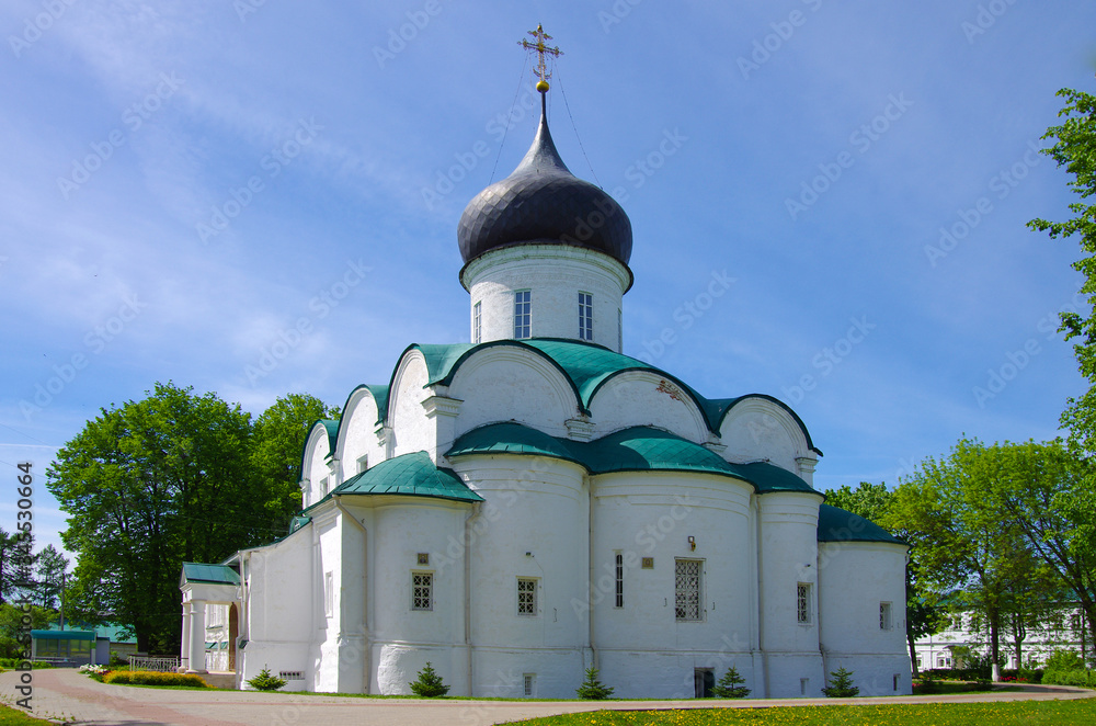 ALEKSANDROV, RUSSIA - May, 2019: Alexandrovskaya sloboda, the famos russian residence of tsar Ivan Grozny ALEKSANDROV, RUSSIA - May, 2019: Alexandrovskaya sloboda, the famos russian residence of tsar Ivan Grozny