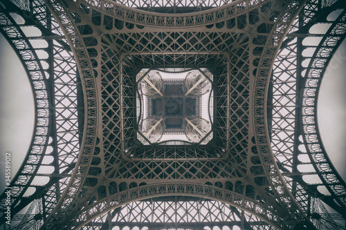 Eiffel structure
