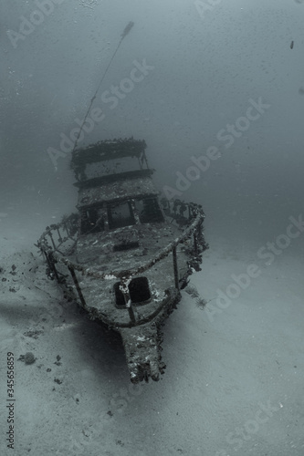 Lost wreck photo