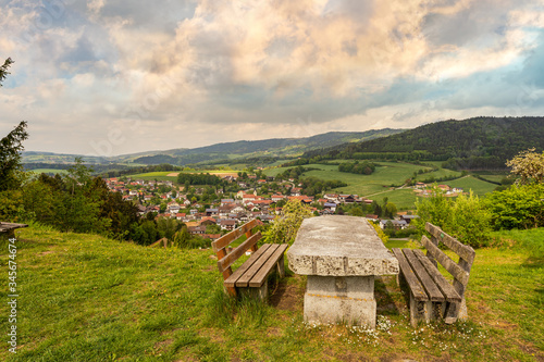 Blick auf Haibach in Niederbayern von der Ruine Haibach aus | Bayerischer Wald