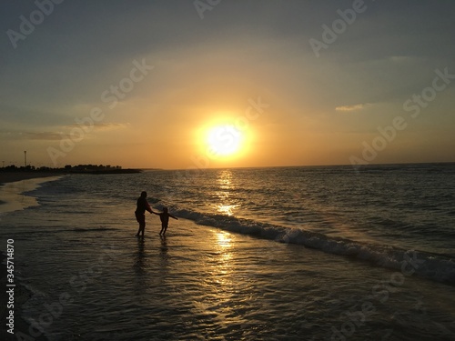 Fototapeta Naklejka Na Ścianę i Meble -  sunset on the beach