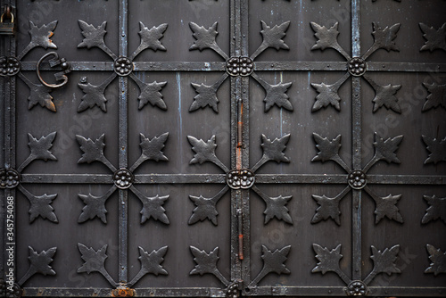 Obraz na plátně Old metal wrought iron doors