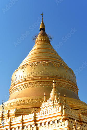 view to the Shwezigon pagoda or shwezigon paya, a Buddhist temple located in Nyaung-u, near Bagan, in Myamar (Burma)