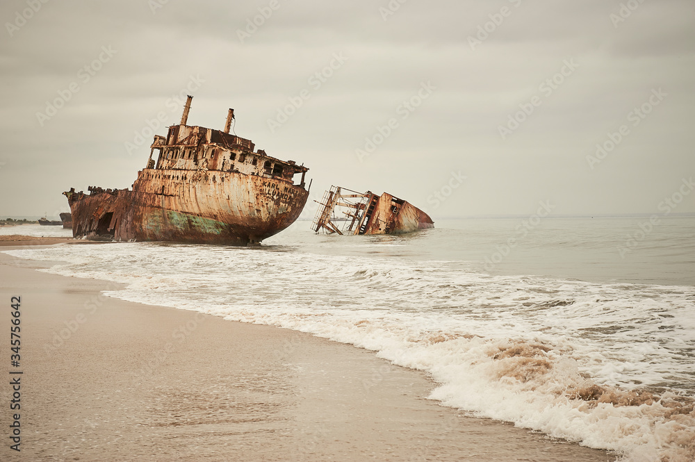 Angola Shipwrecks