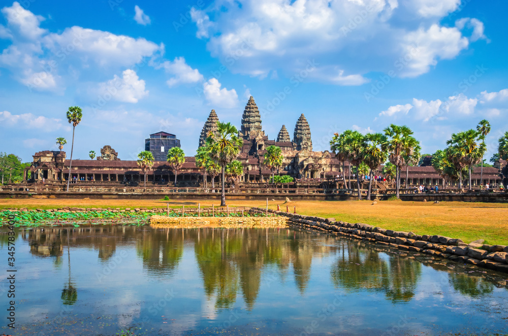 Naklejka premium Ancient temple complex Angkor Wat, Siem Reap, Cambodia.