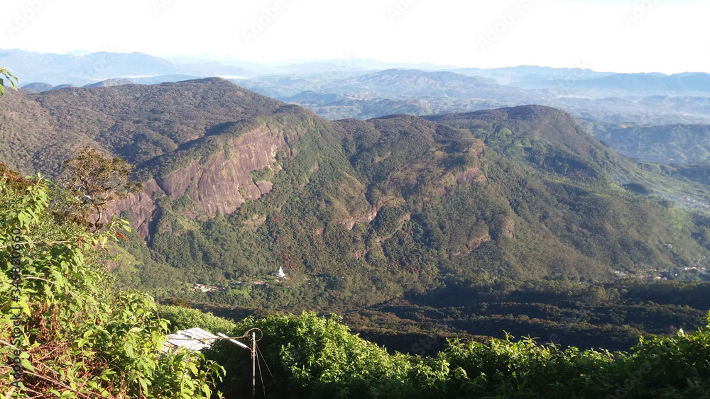 Obraz premium Great View of a mountain from a top of another mountain
