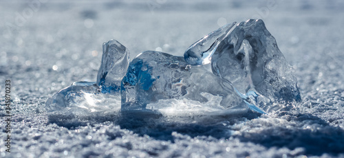ice crystals 