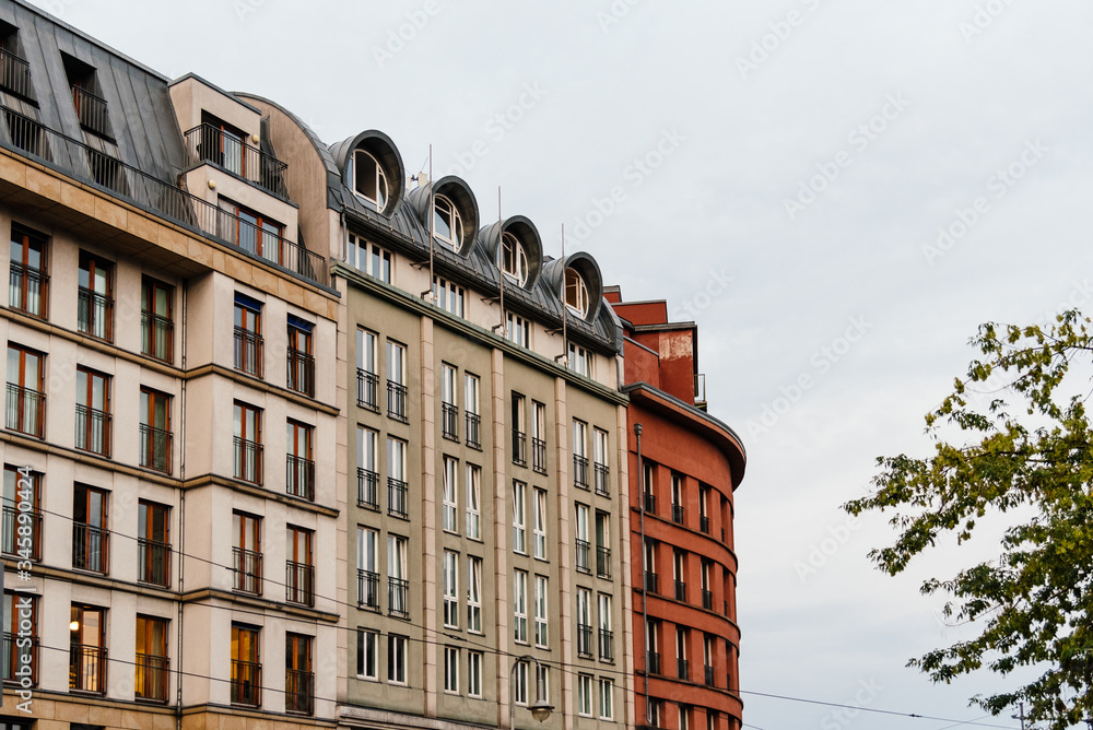 Fototapeta premium Low angle view of old residential buildings in Berlin Mitte, Germany.