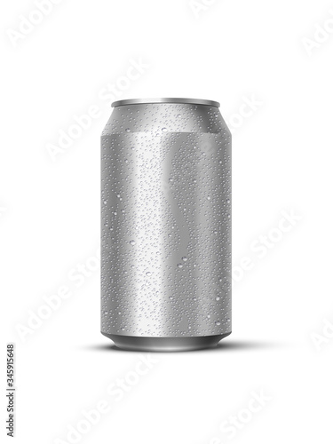 Vector realistic mockup metal can with water drops