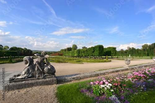 Sphinx et jardins du Château de Champs-sur-Marne (77420), Seine-et-Marne en Île-de-France, France