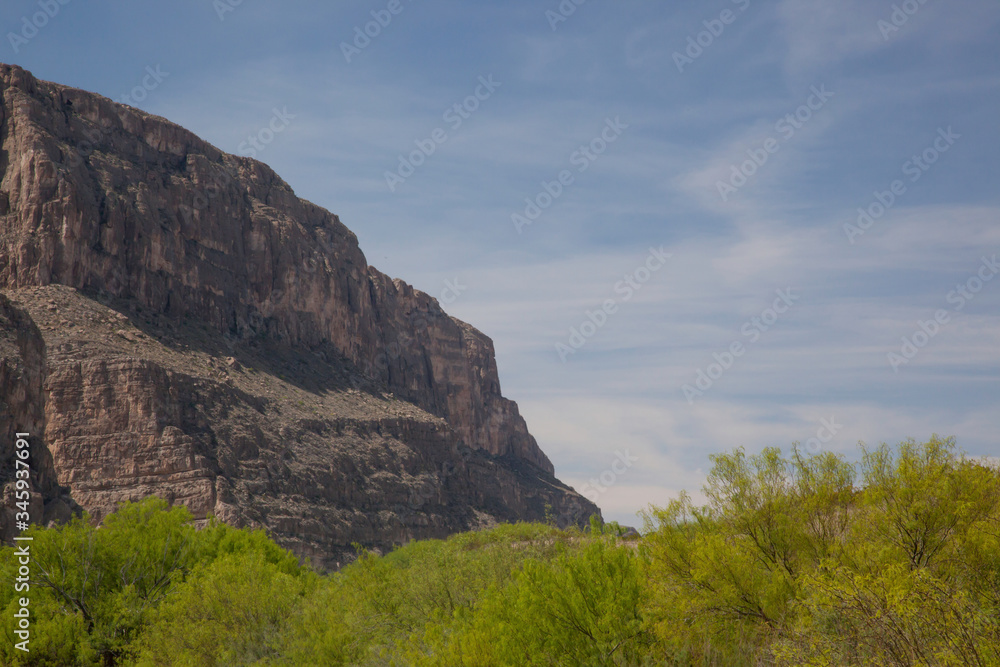 Cliff wall between Mexico and the USA