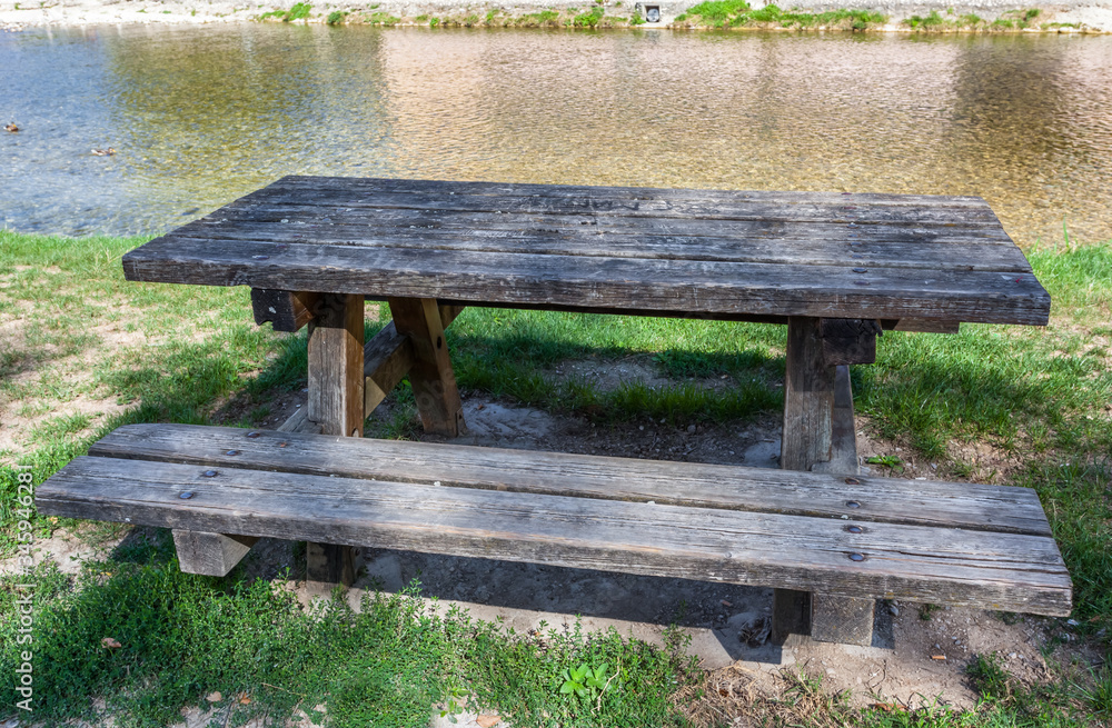Fototapeta premium old wooden bench