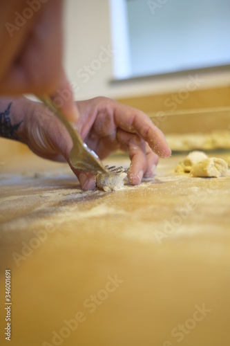 preparazione gnocchi fatti in casa