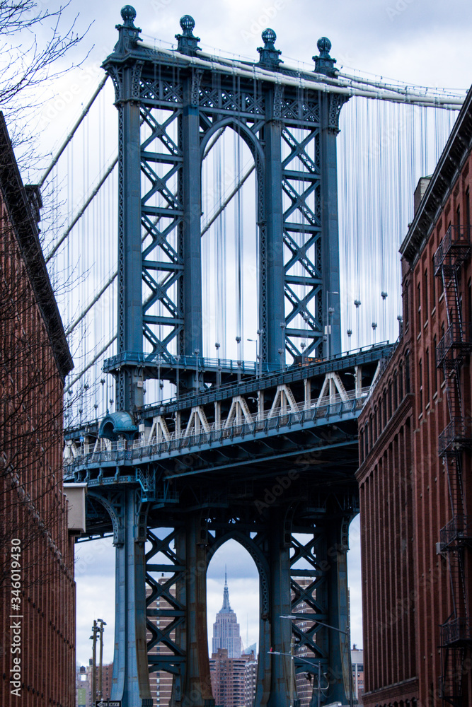 Fototapeta premium Manhattan bridge new york city