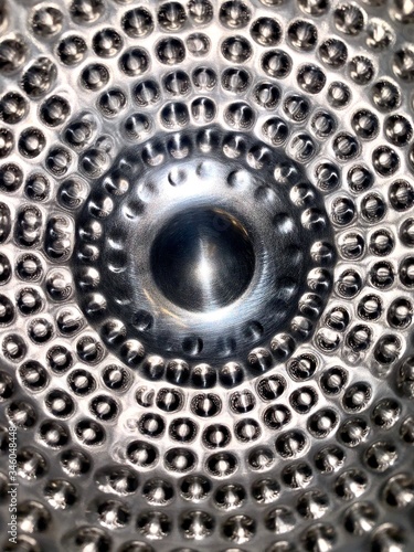metal ball bearing