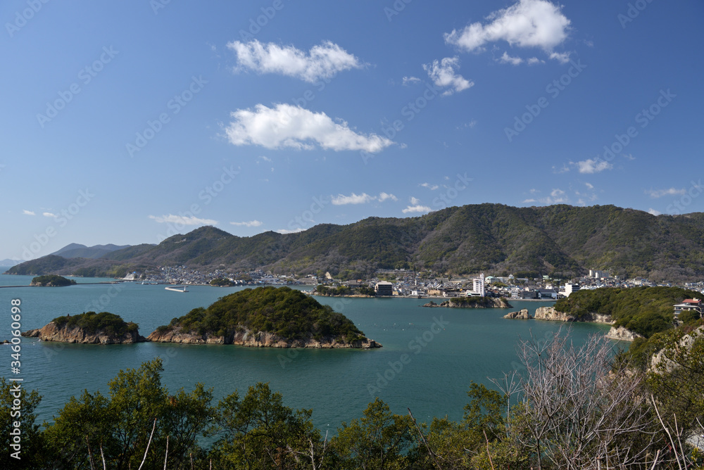 Obraz premium Landscape of Sensui-jima Island in Tomonoura of Fukuyama City, Seto Inland Sea