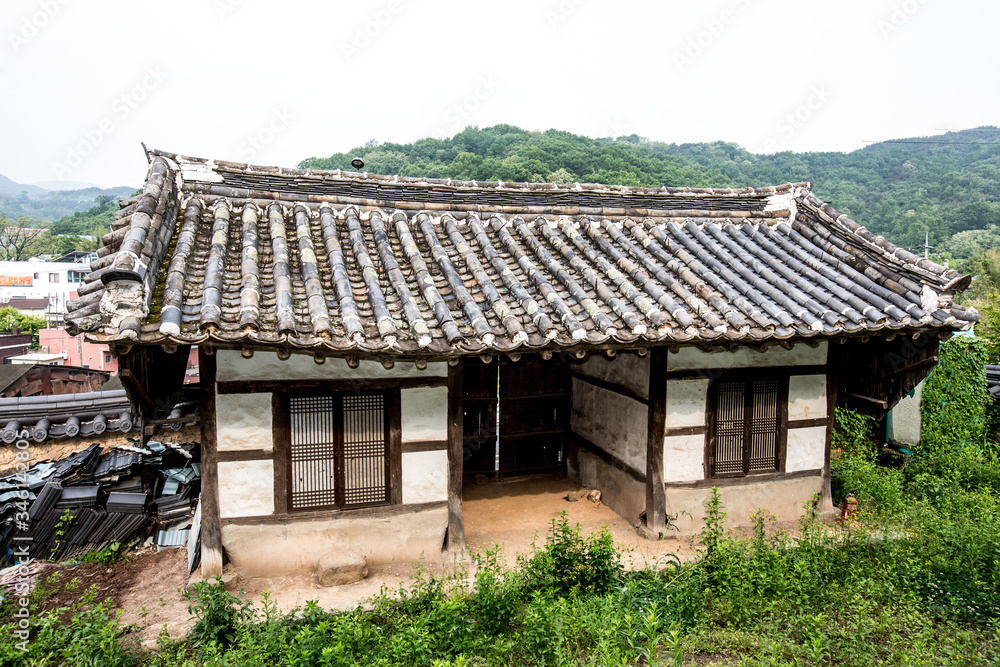 건축, asia, 건물, 고대, 지붕, 전통, 문화, 나이든, 한옥, 관광, 석탑, 양식, 건축양식, 서까래, 기와장, 기와, 기단, 초석, 창호, 처마, 지붕, 사당, 단청, 대문채, 문화유산, 건축문화, 건축양식, 한옥양식,korea style house,추녀마루, 내림마루, 합각, 귀처마, 선자연, 익공, 대들보 건축, asia, 건물, 고대, 지붕, 전통, 문화, 나이든, 한옥, 관광, 석탑, 양식, 건축양식, 서까래, 기와장, 기와, 기단, 초석, 창호, 처마, 지붕, 사당, 단청, 대문채, 문화유산, 건축문화, 건축양식, 한옥양식,korea style house,추녀마루, 내림마루, 합각, 귀처마, 선자연, 익공, 대들보