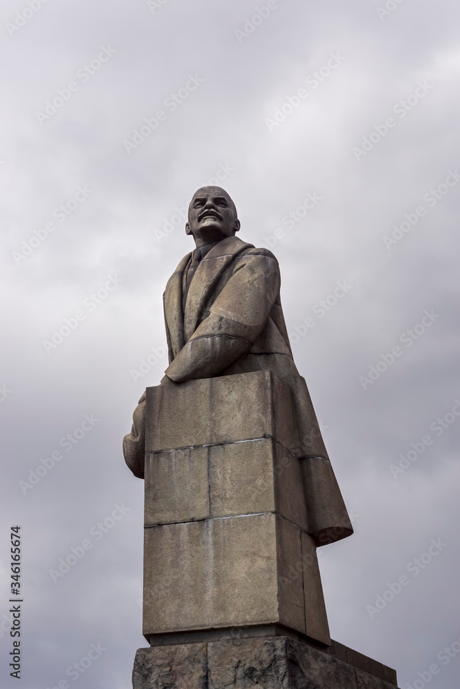 Fototapeta premium Granite monument to leader of world proletariat Vladimir Lenin